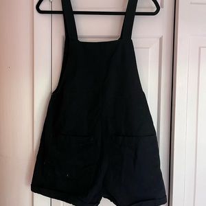 Cute jumpsuit with pockets size S